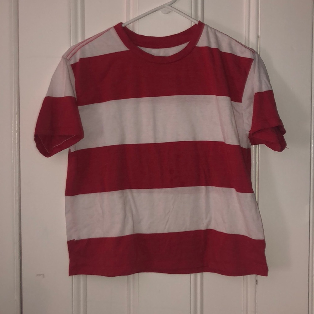 Red and white striped tee shirt